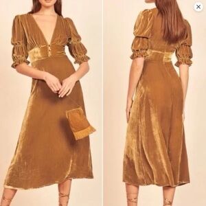 💛 SOLD 💛 Reformation Maura Gold Silk Velvet Midi Dress
